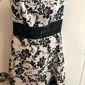 White House Black Market Strapless Dress